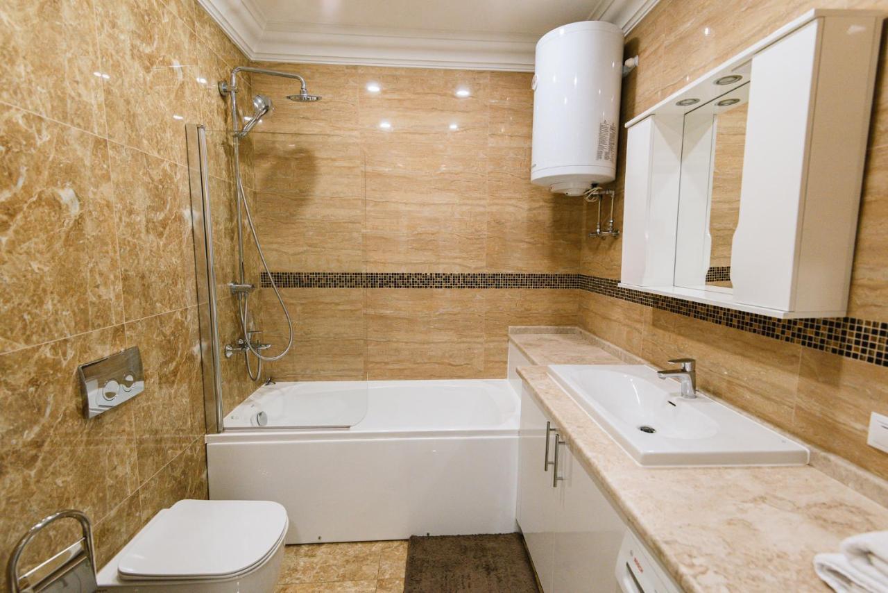 Luxury For Business & Pleasure Royal 2 Apartment Kiev Ngoại thất bức ảnh