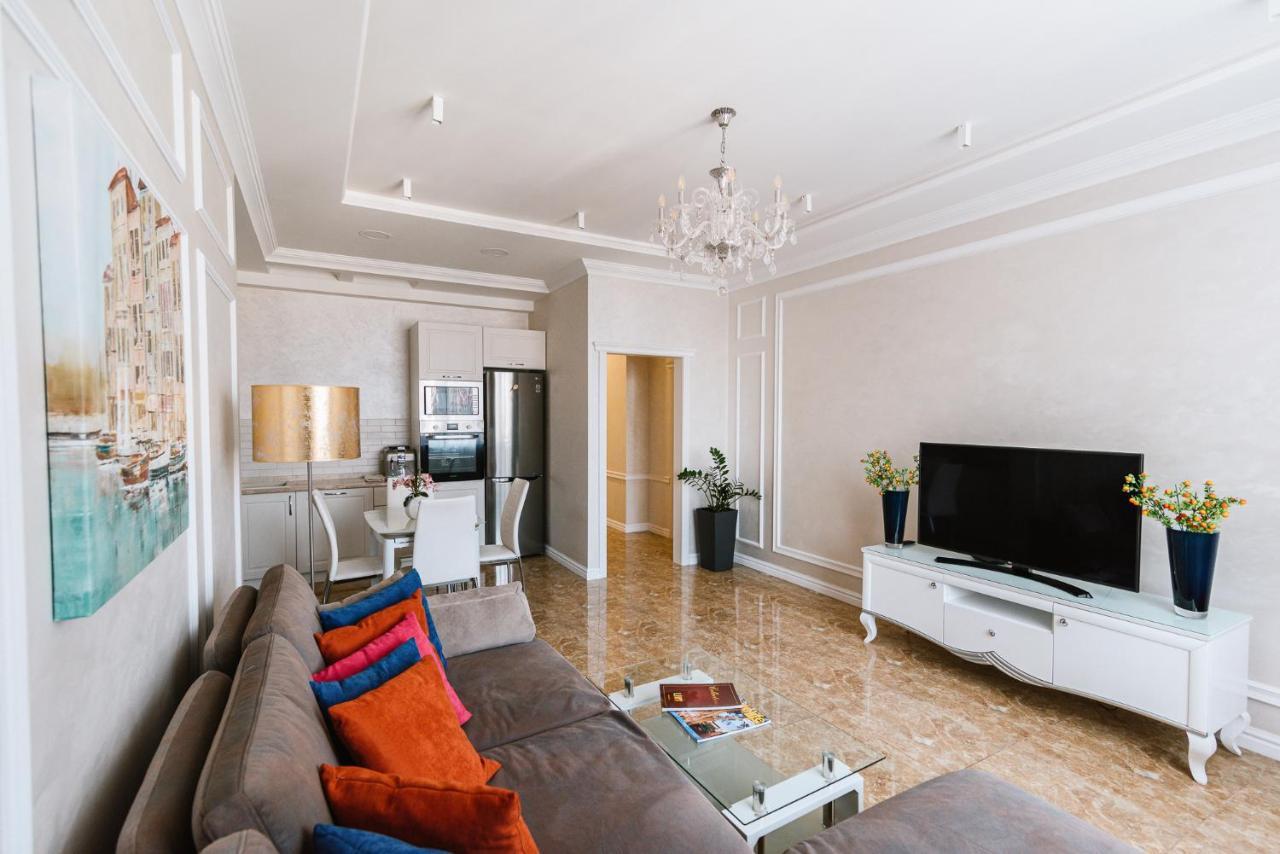 Luxury For Business & Pleasure Royal 2 Apartment Kiev Ngoại thất bức ảnh