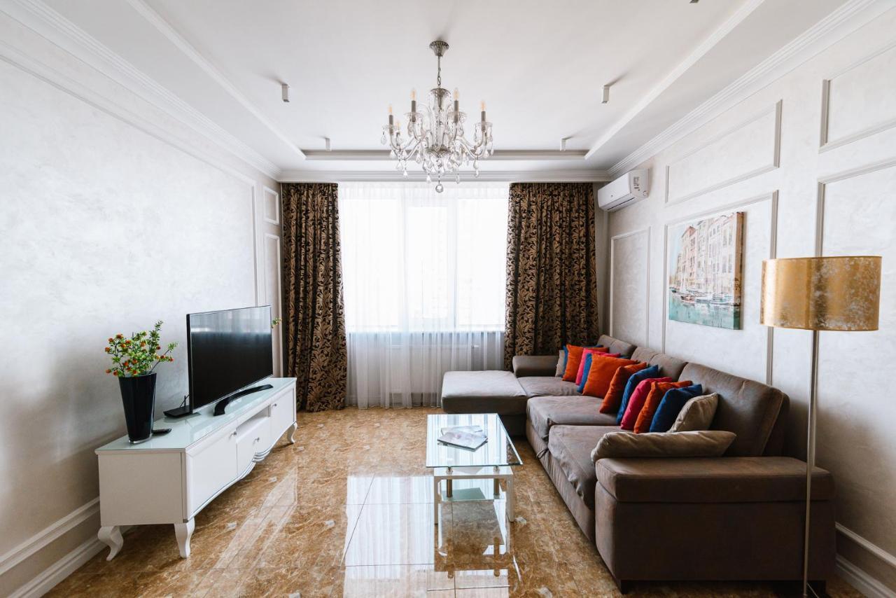 Luxury For Business & Pleasure Royal 2 Apartment Kiev Ngoại thất bức ảnh