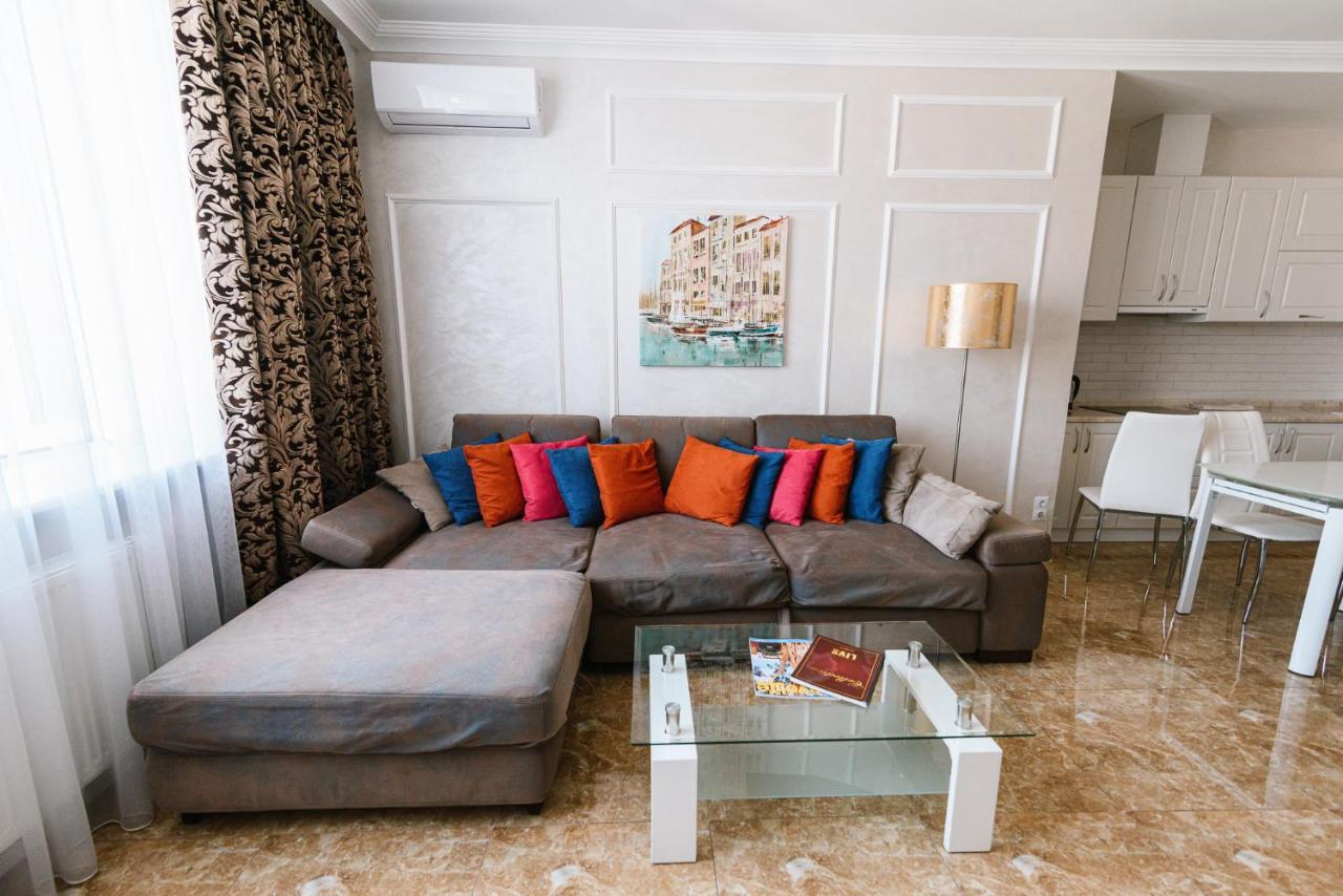Luxury For Business & Pleasure Royal 2 Apartment Kiev Ngoại thất bức ảnh