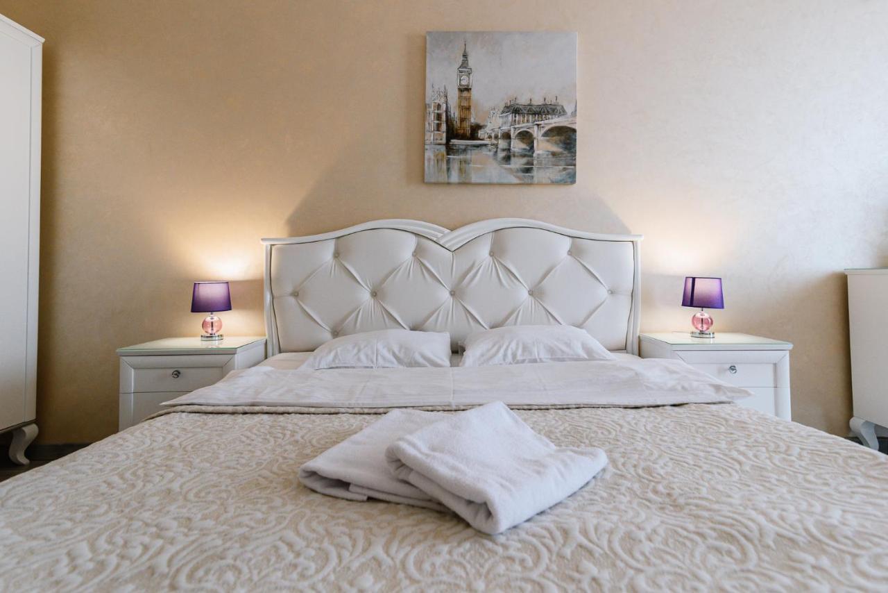 Luxury For Business & Pleasure Royal 2 Apartment Kiev Ngoại thất bức ảnh